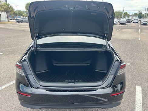 Used 2025 Honda Accord LX image 18