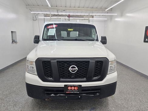 Used 2017 Nissan NV 2500 SV w/ Technology Package RWD image 2