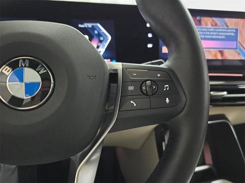 Used 2024 BMW X1 xDrive28i w/ Convenience Package image 21