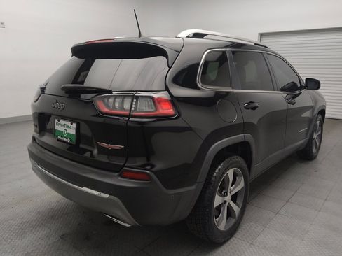 Used 2019 Jeep Cherokee Limited w/ Technology Group AWD/4WD image 9