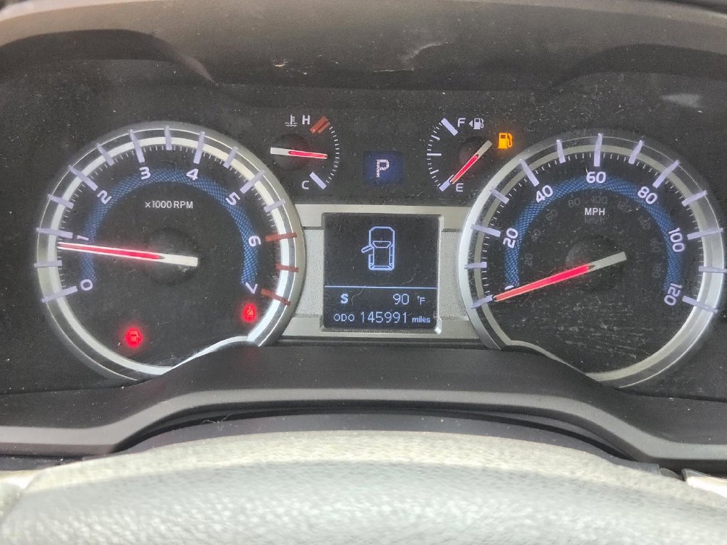 Used 2016 Toyota 4Runner Limited AWD/4WD image 33