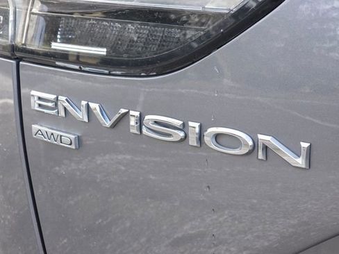 Used 2022 Buick Envision Avenir w/ Technology Package II image 18