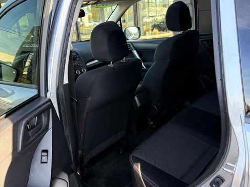 Used 2015 Subaru Forester 2.5i Premium w/ All-Weather Package image 14