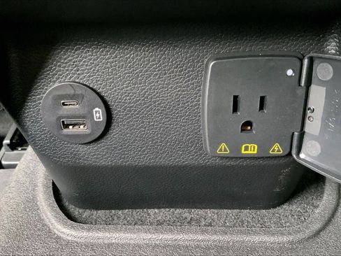 Used 2024 Ford Ranger XLT image 31