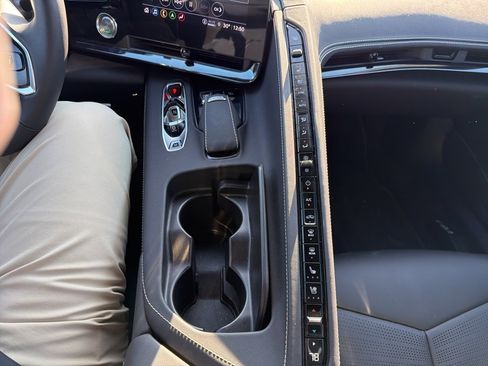 Used 2023 Chevrolet Corvette Stingray Preferred Cpe w/ Z51 Performance Package image 33