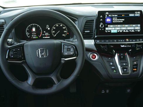 Used 2026 Honda Odyssey Sport-L image 19