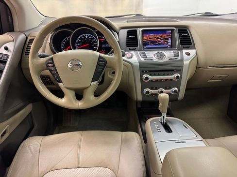 Used 2013 Nissan Murano SL w/ Navigation Pkg AWD/4WD image 18