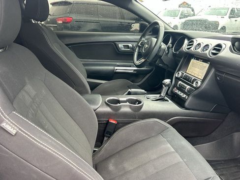 Used 2019 Ford Mustang Coupe w/ Ecoboost Performance Package image 13