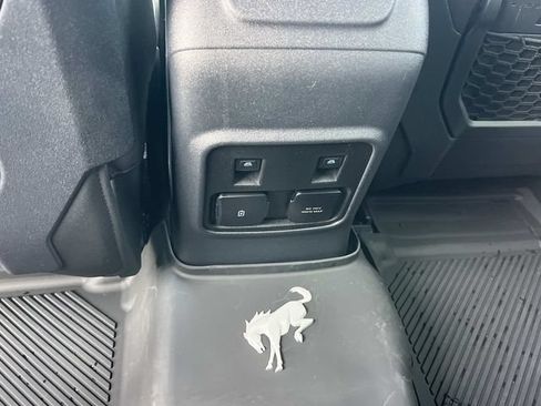 Used 2024 Ford Bronco Big Bend w/ Sasquatch Package AWD/4WD image 20