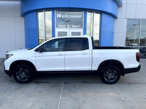 New 2026 Honda Ridgeline TrailSport image 1