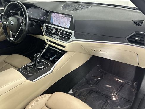 Used 2022 BMW 430i xDrive Convertible w/ Convenience Package AWD/4WD image 30