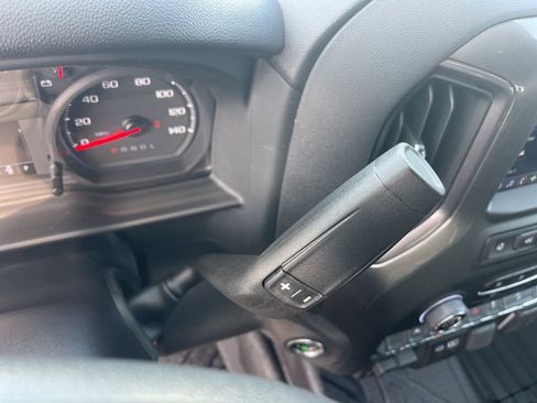 Used 2025 Chevrolet Silverado 1500 Custom Trail Boss w/ Turbomax Blackout Package image 19