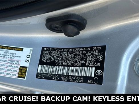 Used 2021 Toyota Corolla LE w/ Carpet Mat Package (TMS) image 30