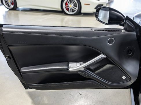 Used 2014 Ferrari F12 Berlinetta RWD image 38