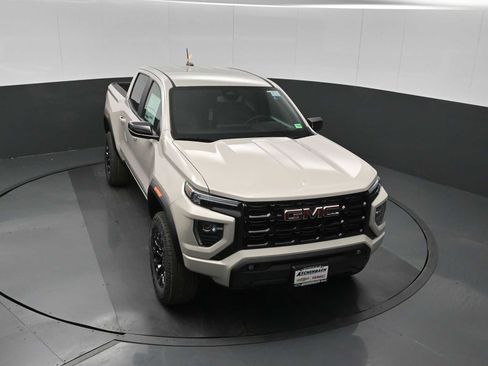 New 2026 GMC Canyon Elevation w/ Convenience Package image 11