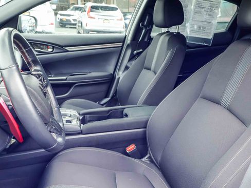 Used 2019 Honda Civic Sport image 12