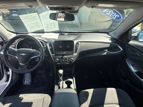 Used 2024 Chevrolet Malibu LS w/ Driver Confidence Package FWD image 28