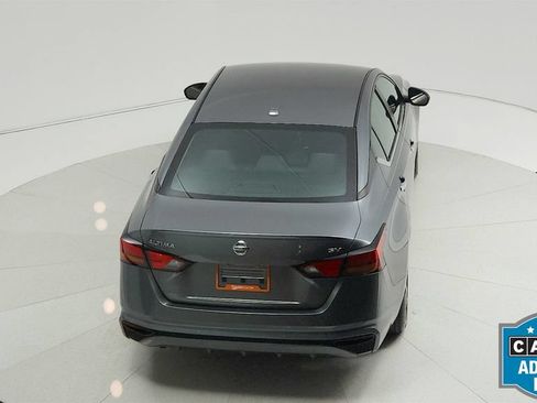 Used 2022 Nissan Altima 2.5 SV FWD image 21