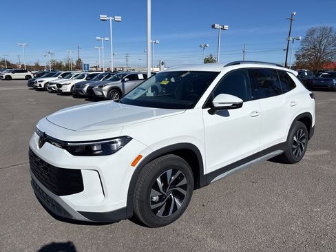 New 2026 Volkswagen Tiguan S image 1