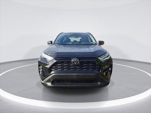 Certified 2023 Toyota RAV4 XLE Premium AWD/4WD image 5