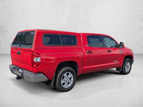 Used 2015 Toyota Tundra SR5 w/ SR5 Upgrade Package AWD/4WD image 5