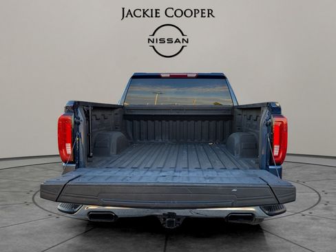 Used 2022 GMC Sierra 1500 SLT w/ SLT Convenience Package image 30