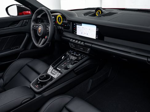 Certified 2026 Porsche 911 Targa 4 GTS image 13