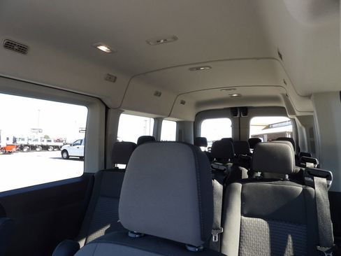 Used 2024 Ford Transit 350 XLT image 11