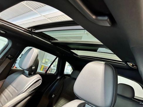 New 2026 Mercedes-Benz GLC 300 4MATIC image 13