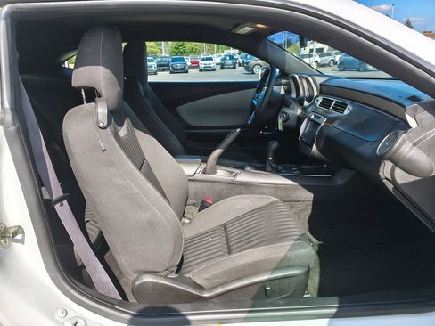 Used 2013 Chevrolet Camaro LS RWD image 8