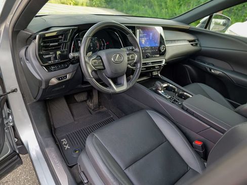 Used 2023 Lexus RX 350 Premium w/ Accessory Package AWD/4WD image 19