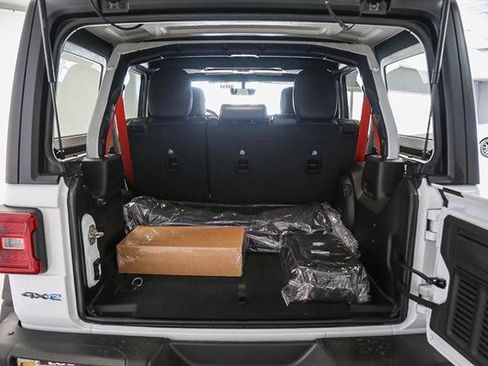 New 2023 Jeep Wrangler Unlimited Rubicon 4xe image 26