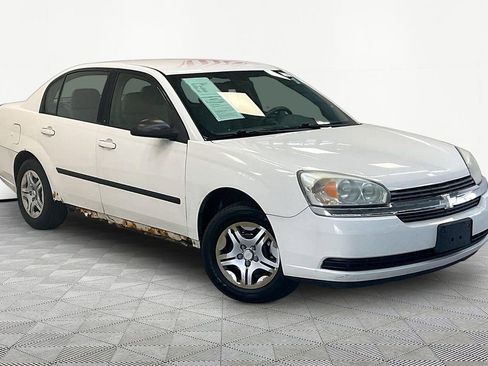 Used 2004 Chevrolet Malibu FWD image 3