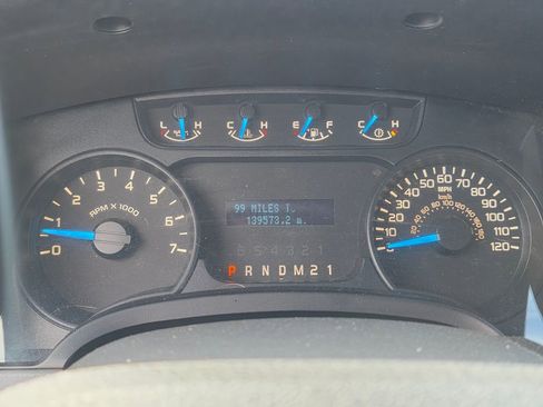 Used 2013 Ford F150 STX w/ Mid Equipment Group RWD image 15