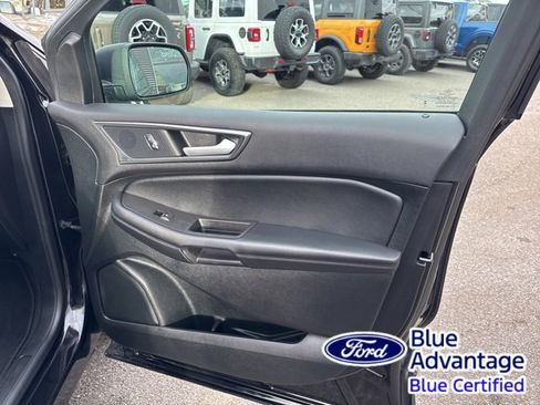 Certified 2024 Ford Edge SE image 30