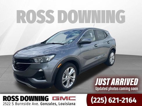 Used 2022 Buick Encore GX Preferred FWD image 1