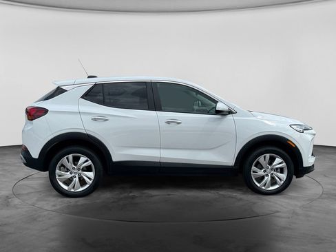 Used 2026 Buick Encore GX Preferred AWD/4WD image 11