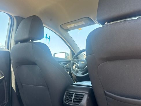 Used 2025 Chevrolet Malibu LT FWD image 30
