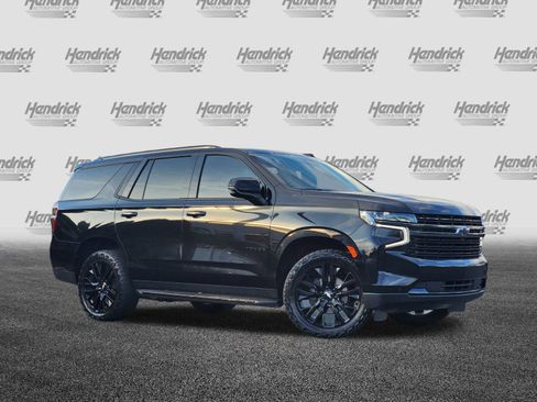 Used 2021 Chevrolet Tahoe RST w/ Luxury Package image 2