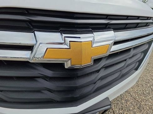Certified 2024 Chevrolet Equinox LS FWD image 33