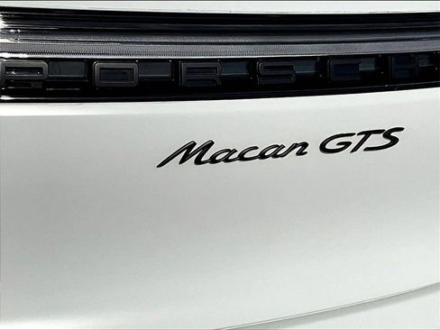 Used 2023 Porsche Macan GTS image 22