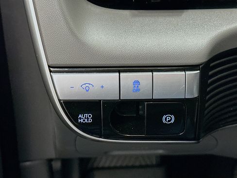 Used 2023 Hyundai Ioniq 5 SE AWD/4WD image 17