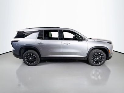 New 2026 Chevrolet Traverse LT w/ Sun and Wheel Package