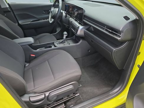 Used 2025 Hyundai Kona SEL FWD image 22