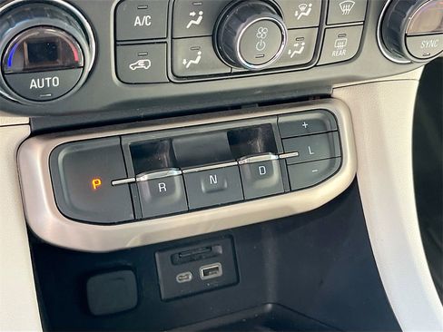 Used 2020 GMC Acadia Denali w/ Technology Package image 16