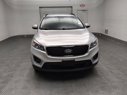 Used 2018 Kia Sorento FWD image 14