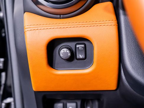 Used 2021 Nissan GT-R Premium image 56