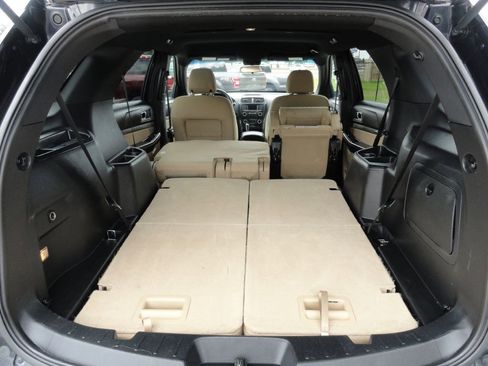 Used 2016 Ford Explorer 4WD image 18