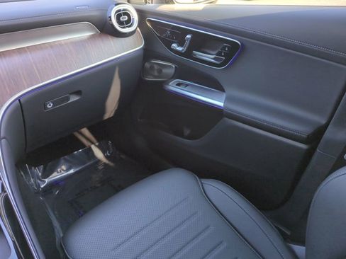 New 2026 Mercedes-Benz GLC 300 4MATIC image 17