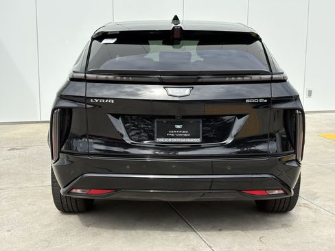 Used 2024 Cadillac Lyriq Sport w/ LPO, Floor Liner Package AWD/4WD image 8